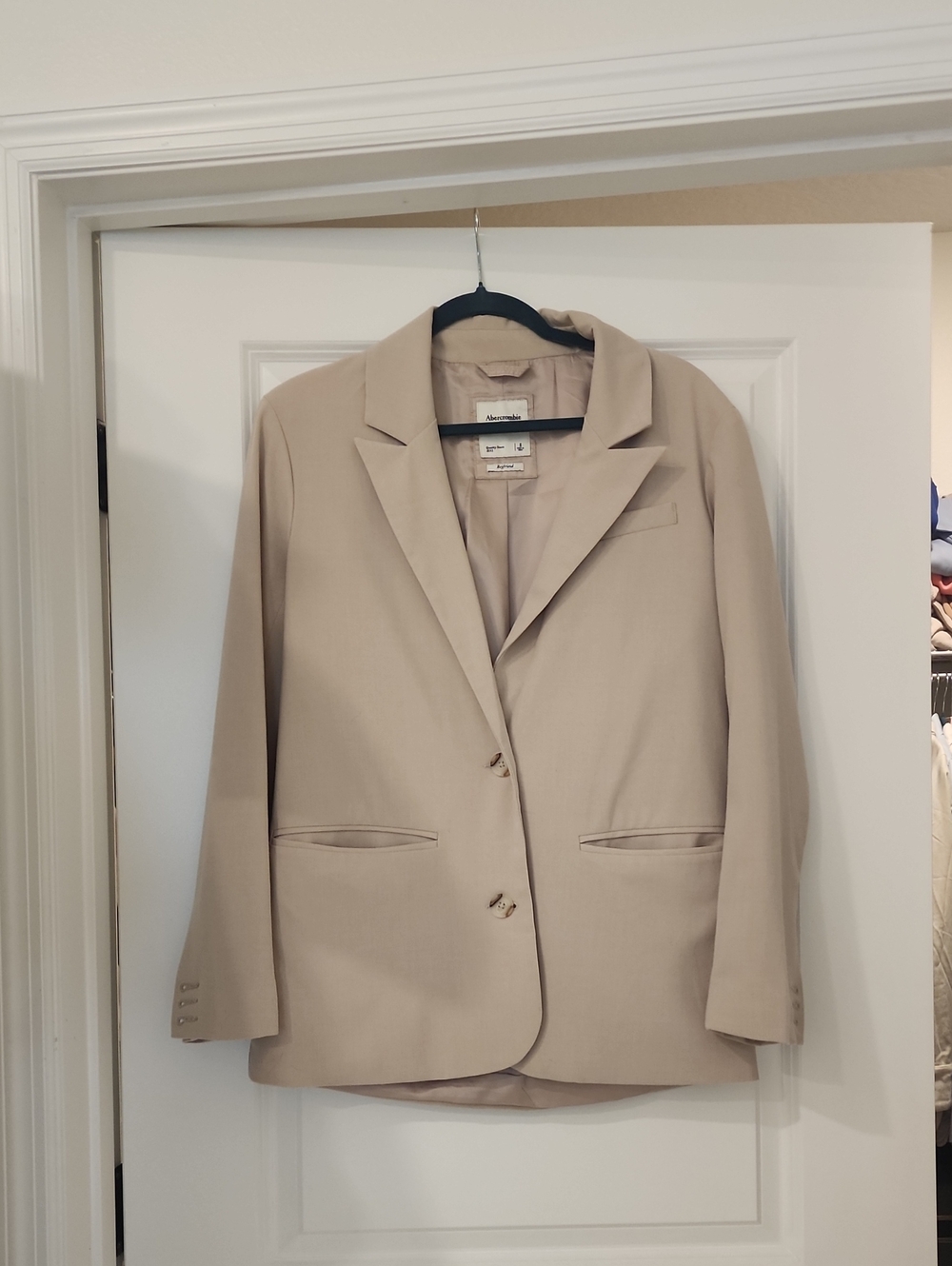 Abercrombie & Fitch Women's Light Beige Tailored Blazer